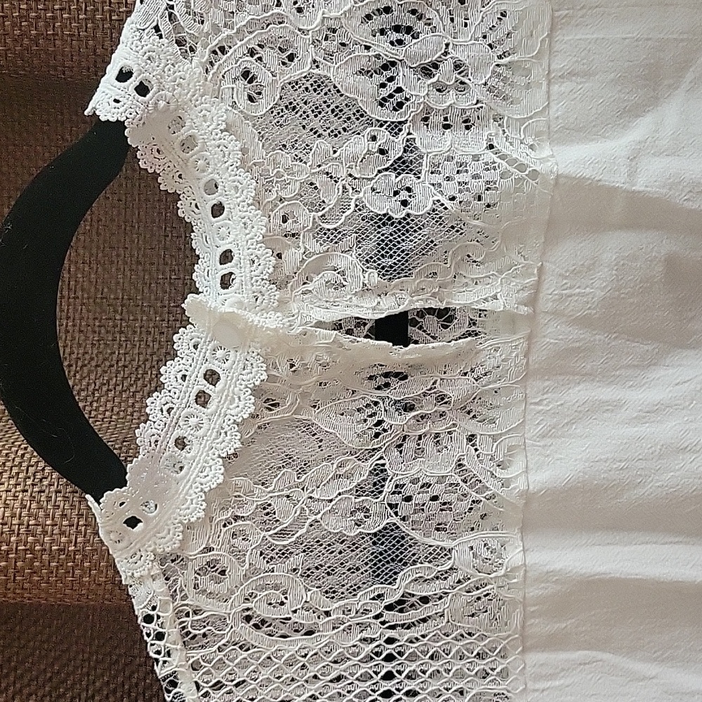 Top - Picture 2 of 2
